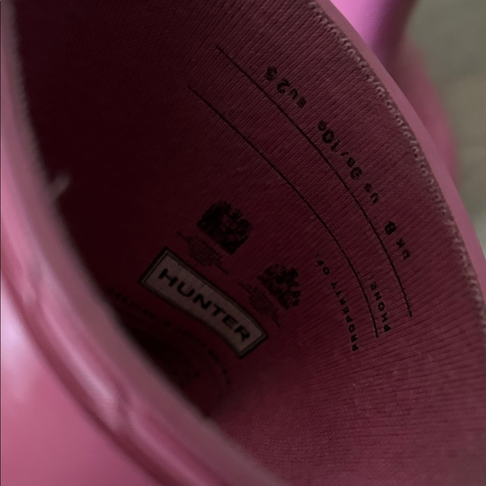 Hunter Glossy Pink Boots - Picture 2 of 3